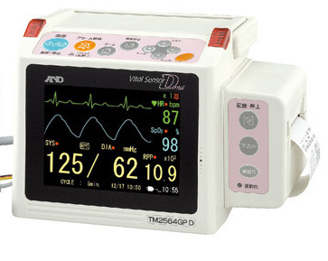 経皮的酸素飽和測定兼血圧測定器（パルフィス）