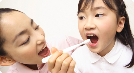 大人も子供も「歯の予防」が大切です。